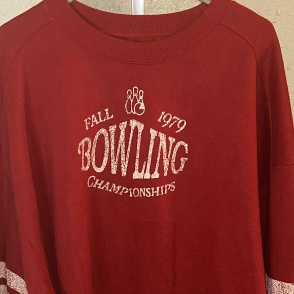 BDG Vibrant Red Sweatshirt - Picture 6 of 10